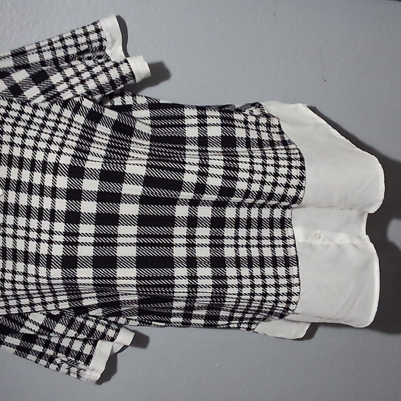 MISA Classic Black and White Checkered Blouse - Picture 4 of 9